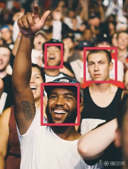 詹俊：看台识人能让解说更详尽立体，也有人对此不屑一顾